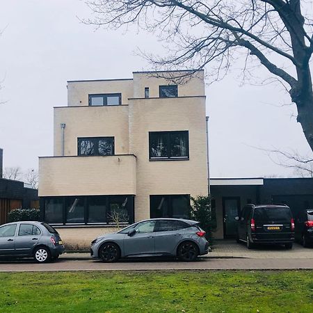 City Zen Apartment Enschede !Free Private Parking Екстериор снимка