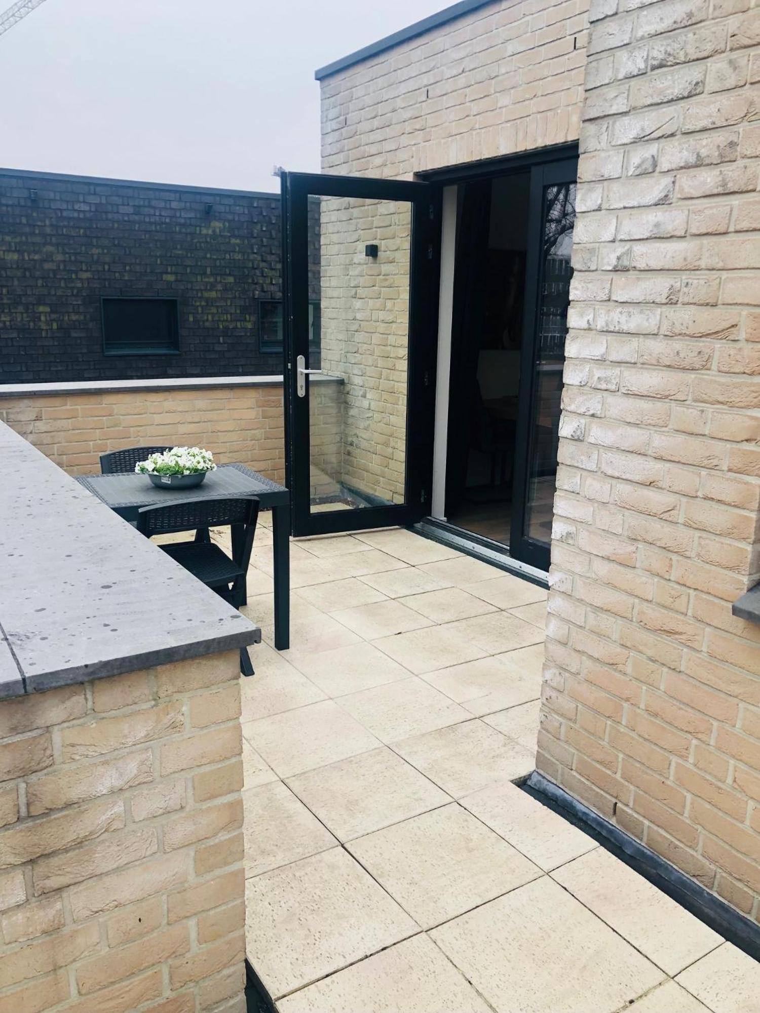 City Zen Apartment Enschede !Free Private Parking Екстериор снимка