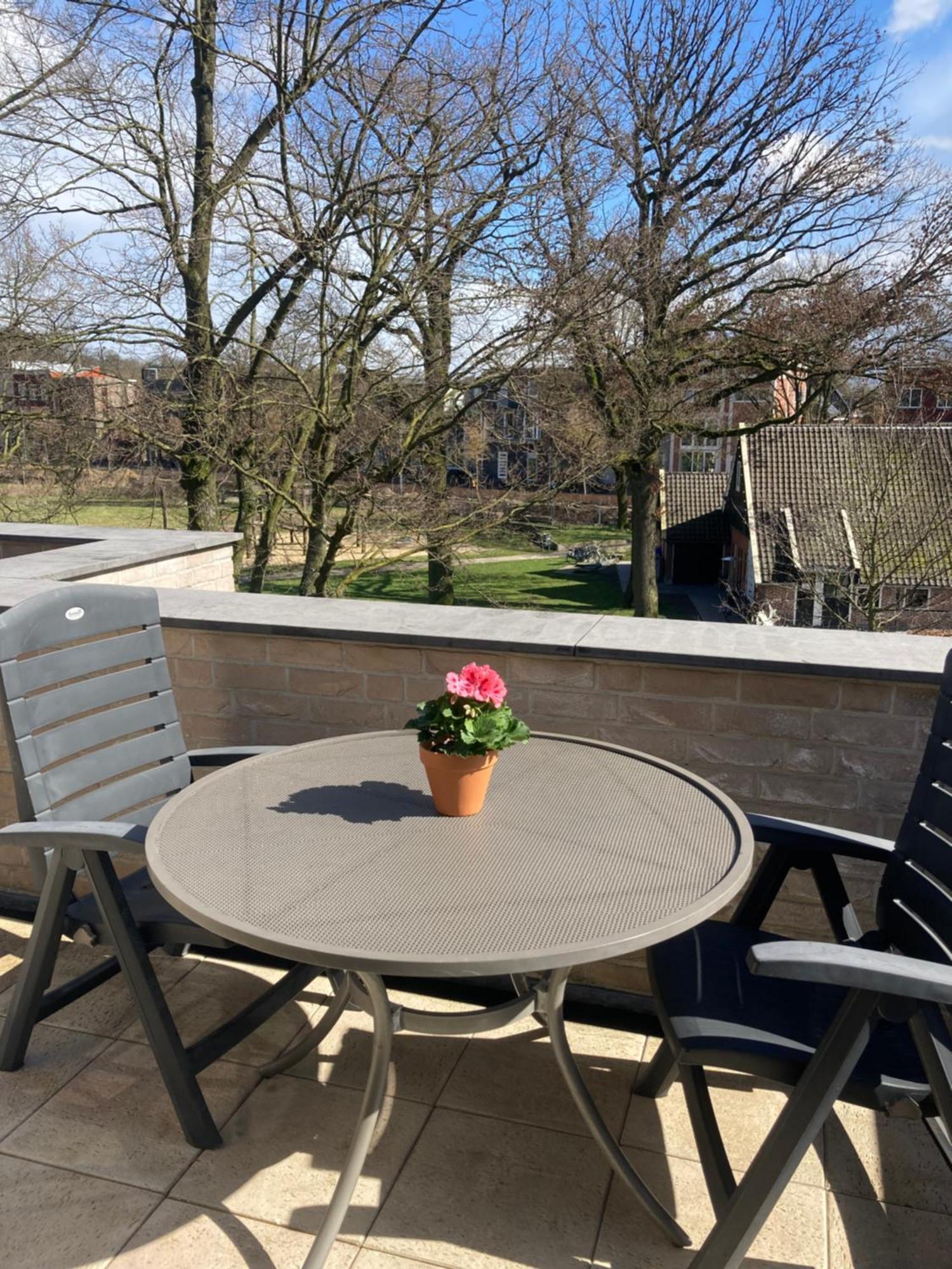 City Zen Apartment Enschede !Free Private Parking Екстериор снимка